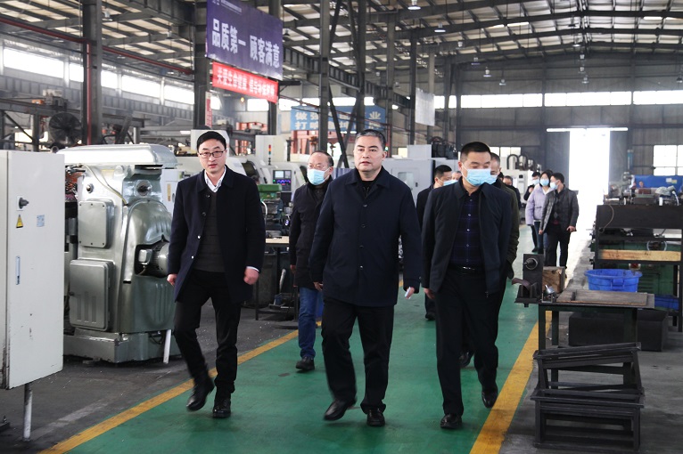 德陽市副市長李成金一行蒞臨仟坤集團調研