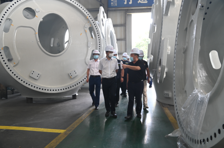 國慶前夕，市委書記王宏蒞臨仟坤集團(tuán)檢查指導(dǎo)安全環(huán)保工作